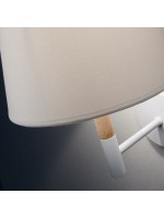 TUCANO Applikation aus weißem Holz und Metallgewebe
