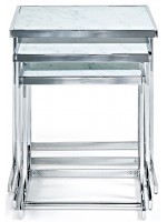GIRONA aus Glas mit Marmoreffekt Set mit 3 ausziehbaren Tischen aus verchromtem Metall