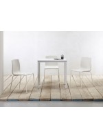 MIRTO Table empilable rectangulaire ou carré blanc ou anthracite, pour chaque type d'environnement et externe