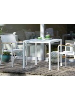 MONIC dans différentes finitions chaise empilable en aluminium pour les restaurants de terrasses de jardin contrat