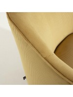 CORI in kordbehandelter schmutzabweisender Farbwahl und schwarzem Holzbein-Sessel