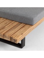 ARISA de esquina y mesa de centro con estructura de madera maciza patas de aluminio y cojines de tela