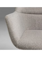 DENNET choix de couleurs dans une chaise en tissu résistant aux taches avec accoudoirs pieds en métal fauteuil design