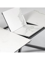 AKARON tavolo 160 allungabile 210 cm con piano in vetro ceramica e gambe in metallo verniciato arredamento design