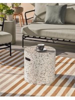 CEM stool or table in concrete resistant for gardens and terraces