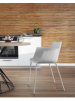 LEILA Farbauswahl Stuhl mit Armlehnen aus Polypropylen und Metall für Wohn- und Objektdesign
