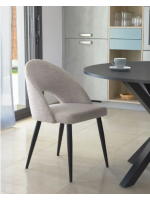 OTRANTO in Stoff nach Wahl der Farbe und Beine in schwarzem Metall Design Home Contract Chair
