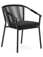 BATTA chaise beige ou noire avec accoudoirs en aluminium et corde pour terrasses de jardin intérieures et extérieures