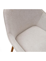 DOGER Silla con reposabrazos de chenilla y patas de madera maciza de fresno acabado nogal