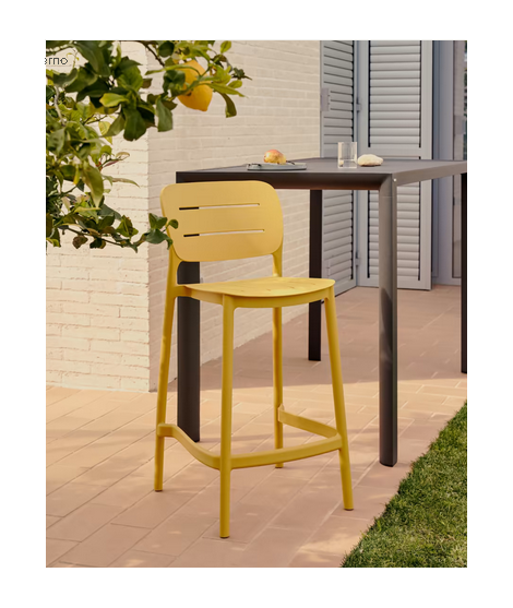 ELLA choix de couleurs de tabouret en polypropylène pour les terrasses de jardin les restaurants les bars