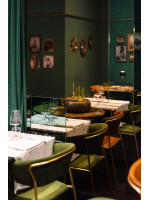 LISA WOOD Choice beendet Wohn- oder Objektdesignsessel