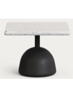 PARK Mesa de centro con tablero 48x48 cm en terraza veneciana de hormigón y base de metal y hormigón negro