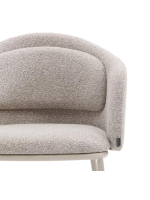 KIMO chaise avec accoudoirs en chenille beige et pieds en métal beige fauteuil design