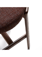 CURILI tabouret h 65 ou 75 cm en tissu effet chenille marron et pieds en frêne massif finition noyer