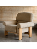 GOZO sillón en tejido efecto chenilla beige y patas en madera maciza de fresno natural