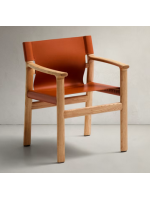CALISTA chair with armrests in solid natural ash wood and light brown natural leather
