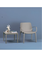 GINEVRA LOUNGE Sillón en tecnopolímero elección de colores para el hogar jardín bar restaurantes escuelas y bibliotecas