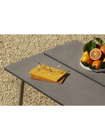 BREZZA Table basse 110x55 pieds en acier et plateau en stratifié ou béton choix de couleur pour l'intérieur et l'extérieur