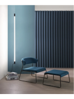 LISA LOUNGE pouf scelta colore in velluto e gambe in acciaio verniciato design