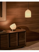 ANDREW drehbare Tischleuchte im Alabaster- und goldenen Metalldesign