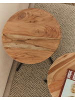 ODAD 2 Set Couchtische aus massivem Akazienholz und schwarzen Stahlbeinen