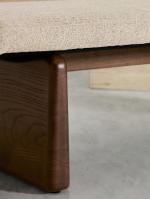 ADEL pouf en frêne massif en bois de frêne massif avec finition foncée et chenille beige