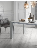 AMAELIA 120 o 140 o 160 cm tavolo allungabile con piano in gres porcellanato e gambe in metallo grigio chiaro
