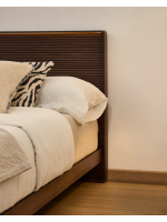 ANDER with LED light double bed 160 or 180 cm in walnut veneer