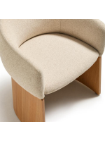 MALISA Silla con reposabrazos en chenilla hidrófuga beige y chapa de roble