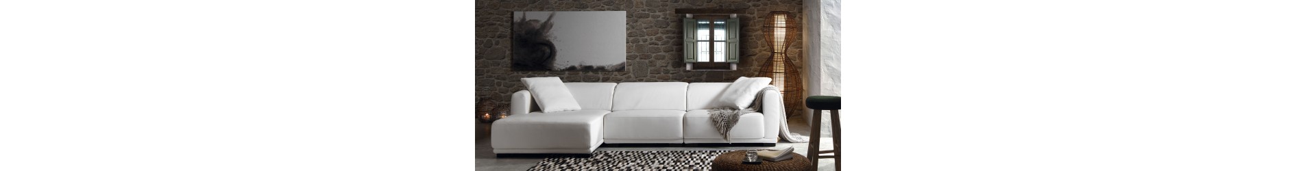 Relaxing sofas and lounges